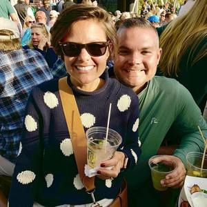 Meet your Posher, Laurel